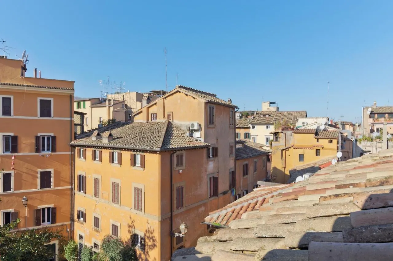 Trastevere Heart Home ローマ 0*,